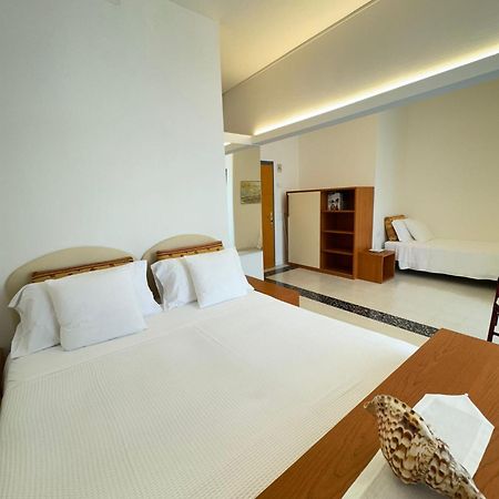 Hotel Pinocchio Cattolica Exteriér fotografie