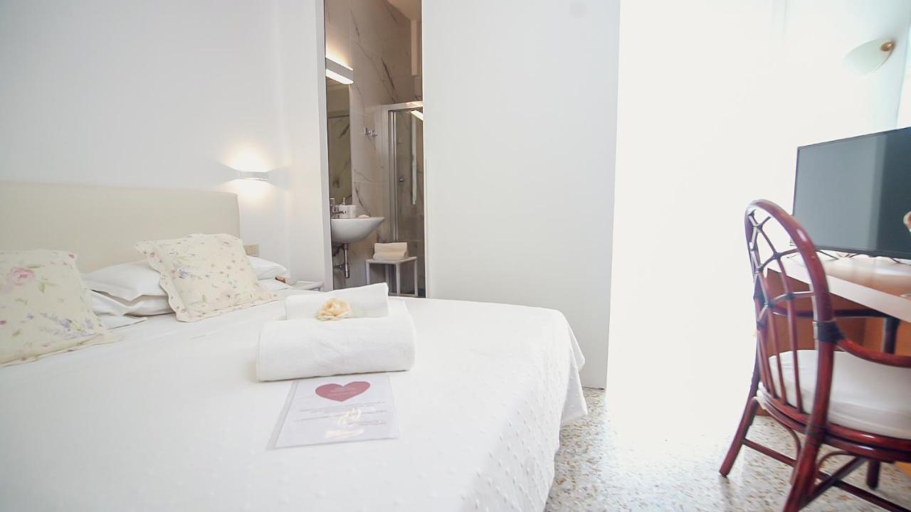 Hotel Pinocchio Cattolica Exteriér fotografie